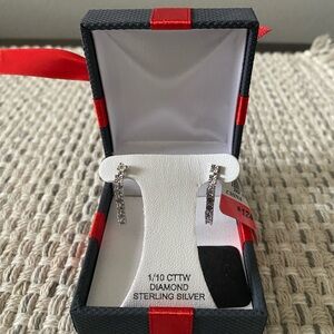 NEW IN BOX - Sterling Silver Diamond Earrings 1/10 CTTW
